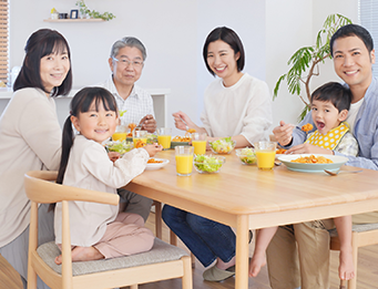 飼料業界だからできる食の安心・安全を担う役割を考えます。